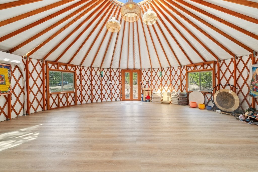 321 Lea Lane, Wimberley