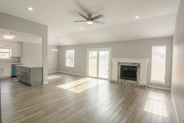 108 Cottonwood Drive, Hutto