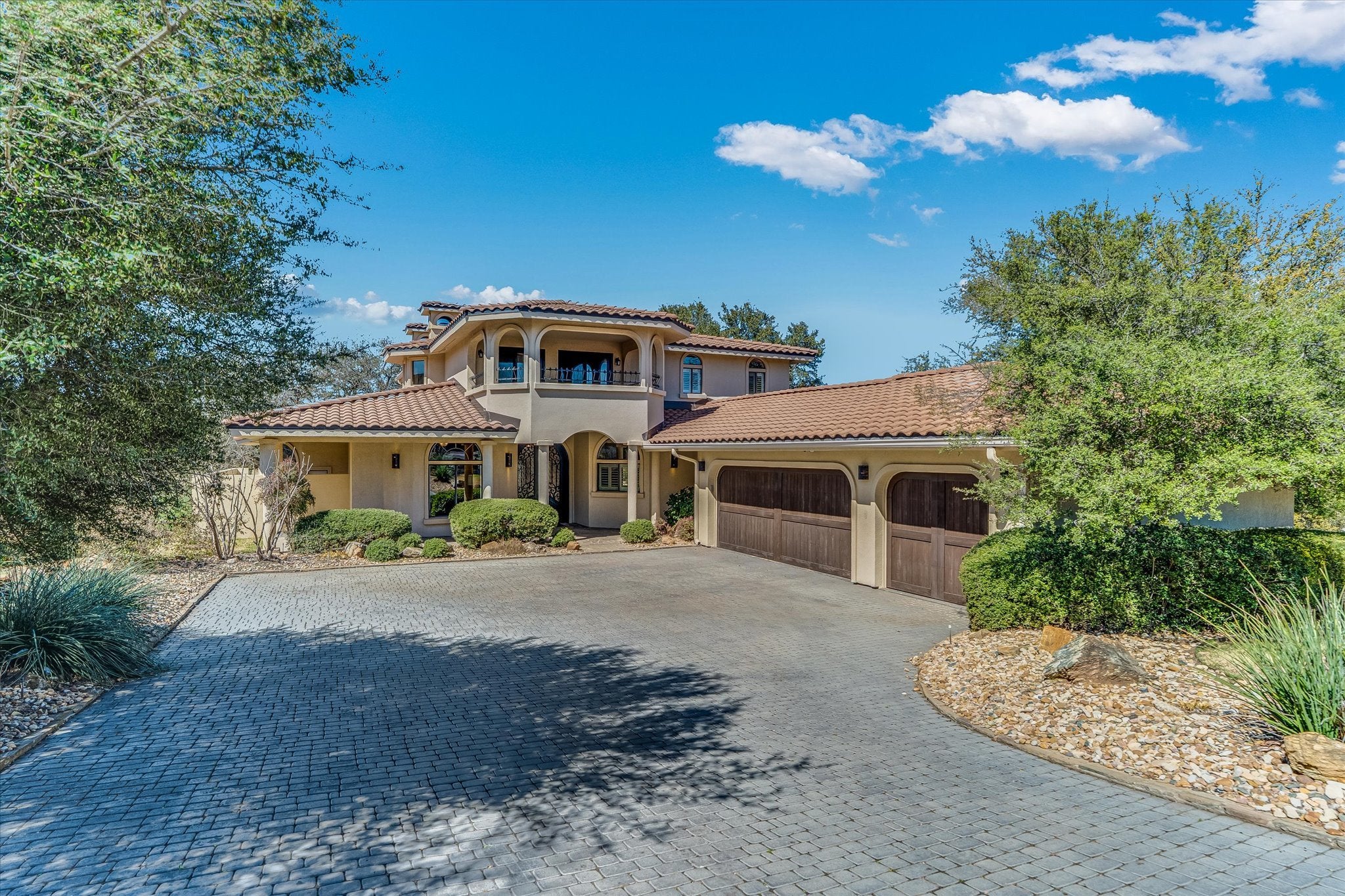 Photo of Listing #6448915