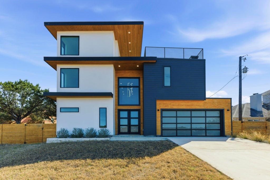 11205 Beach Road, Leander