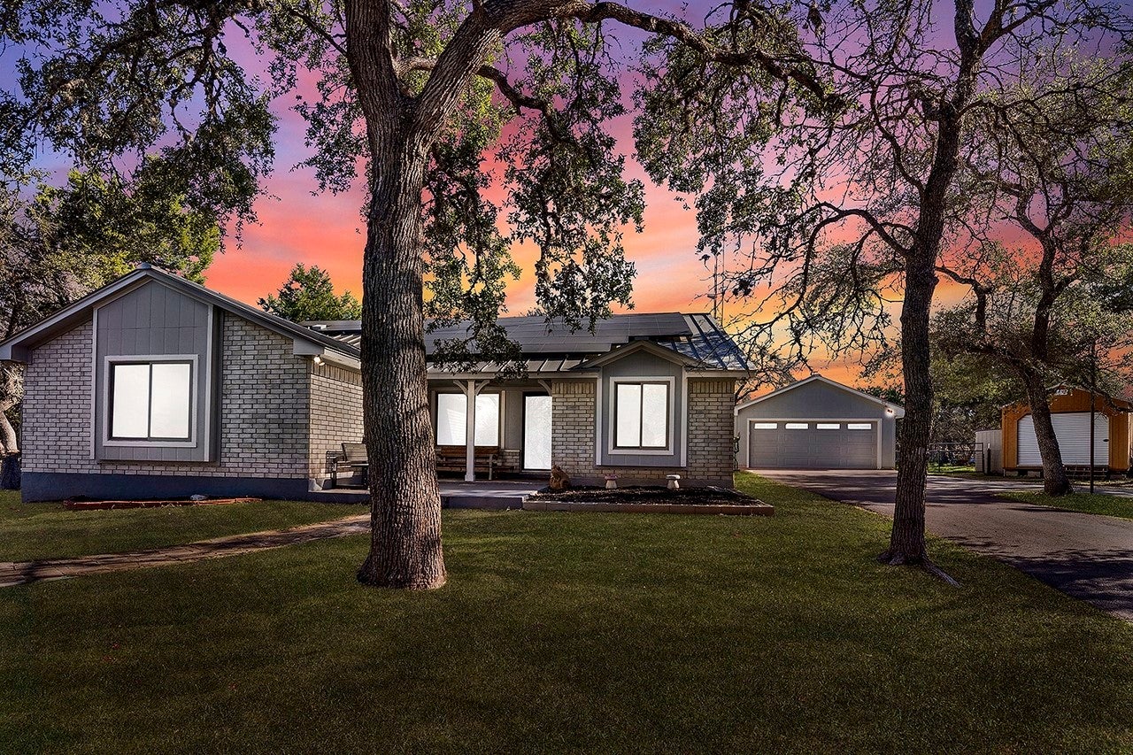 Photo of Listing #2880114