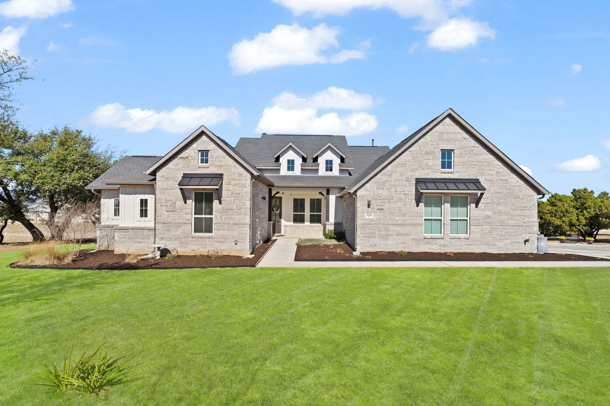 Photo of Listing #1097632