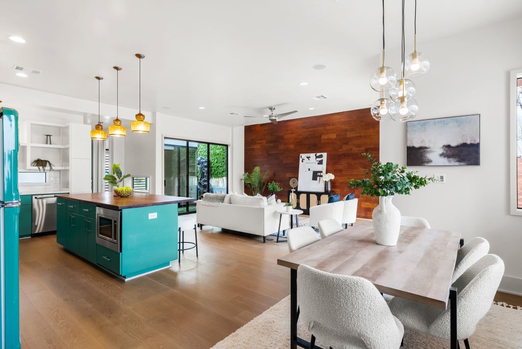 513 El Paso Street, Austin