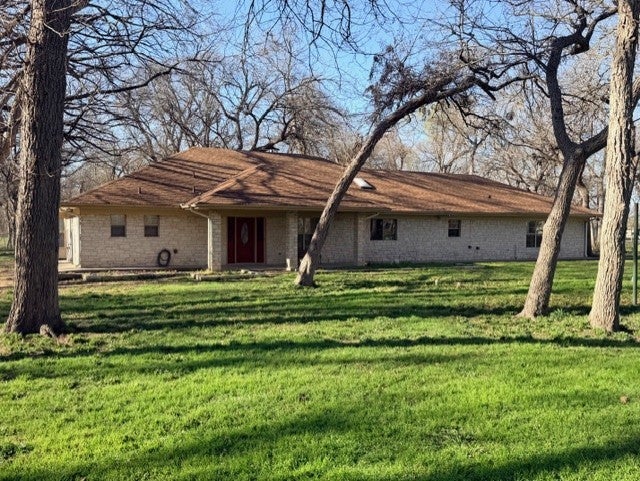 75 County Road 129, Taylor