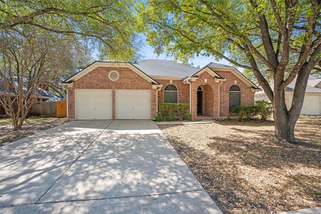 5009 Flaming Oak Cove, Austin