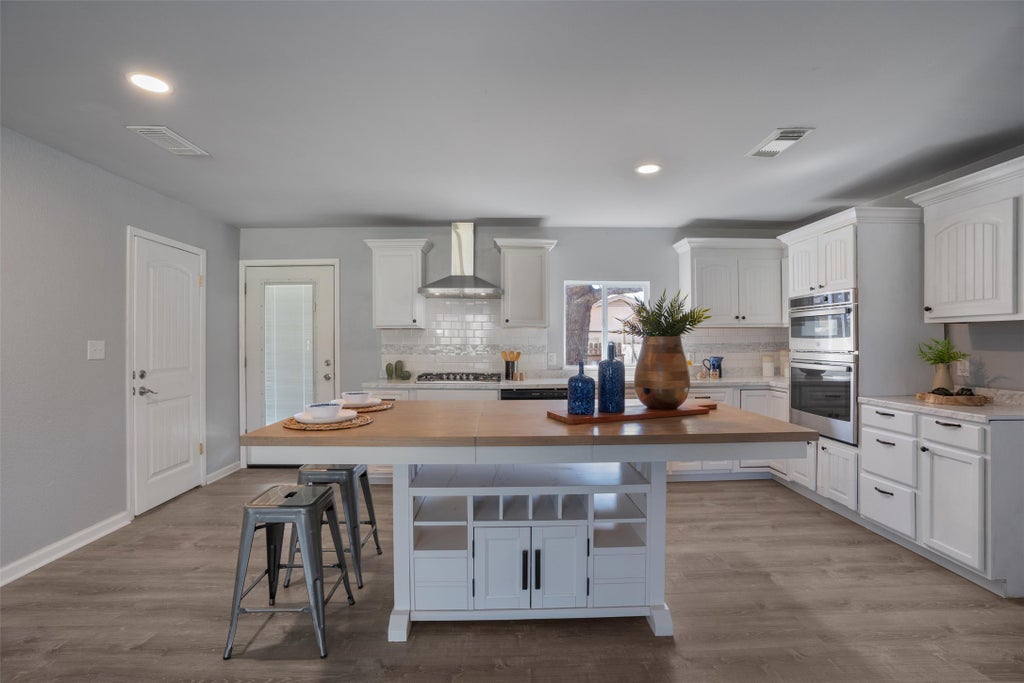 801 E Johnson Street, Burnet