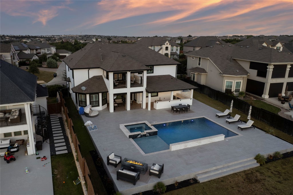 2513 Long Lasso Pass, Leander