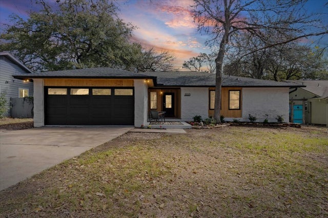9223 Independence Loop, Austin