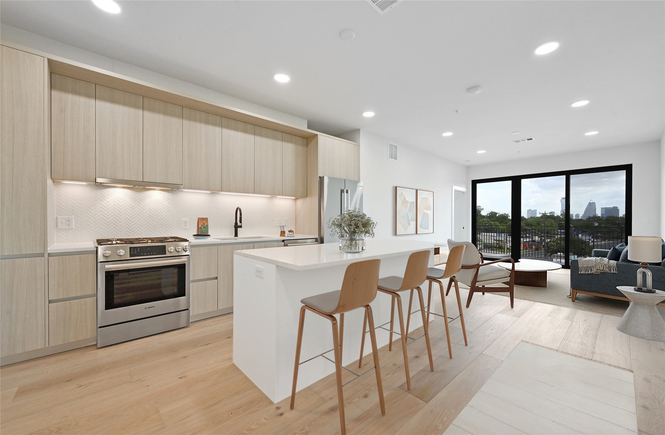 Photo of Listing #7115695