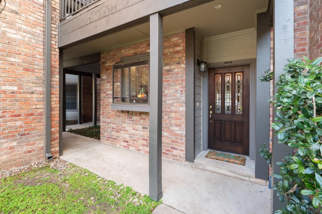 1741 Spyglass Drive 2-104, Austin