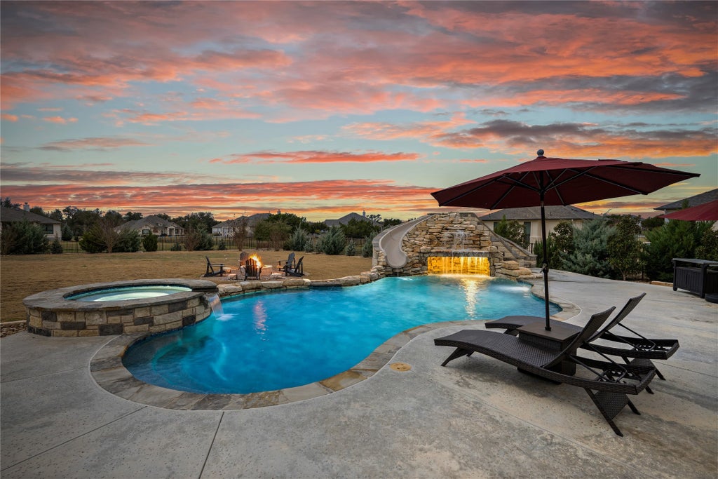 104 Crossfire Cove, Liberty Hill