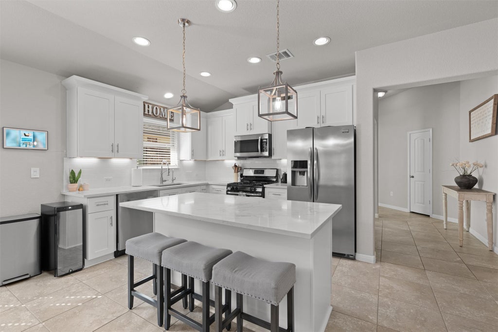 524 Longhorn Cavern Road, Leander