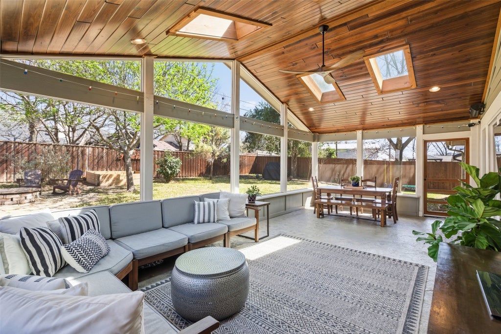 7211 Geneva Drive, Austin