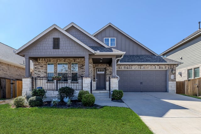 205 Tangled Brush Drive, Manchaca