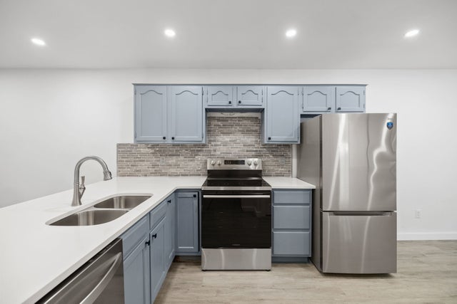 7211 Lakewood Drive C111, Austin