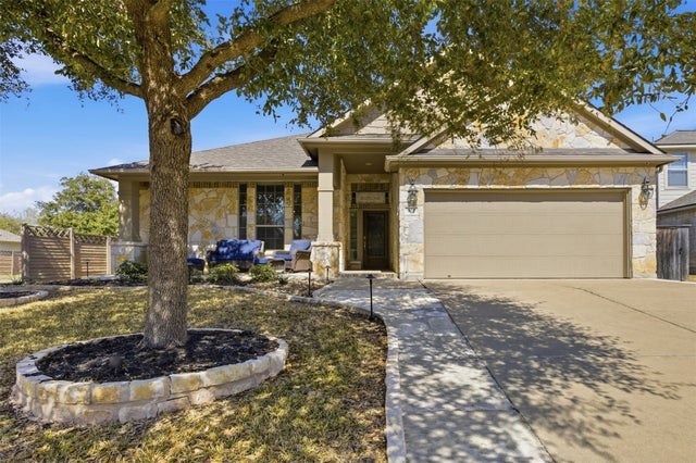 902 Fork Ridge Path, Round Rock