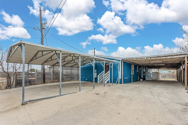 652 Stag Horn Pass, Kyle