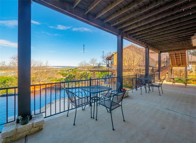 21012 North Ridge Street, Lago Vista