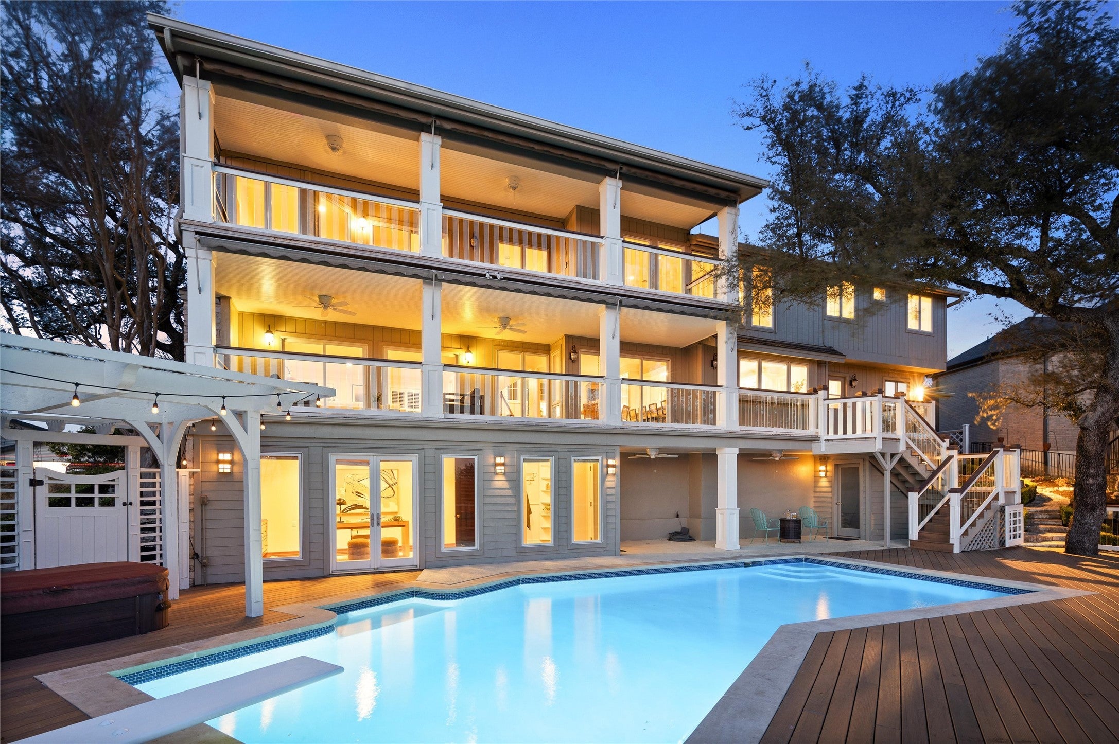 Photo of Listing #8349118