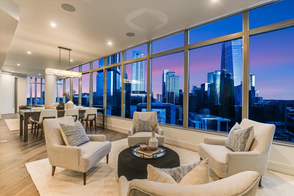 501 West Avenue 2303, Austin