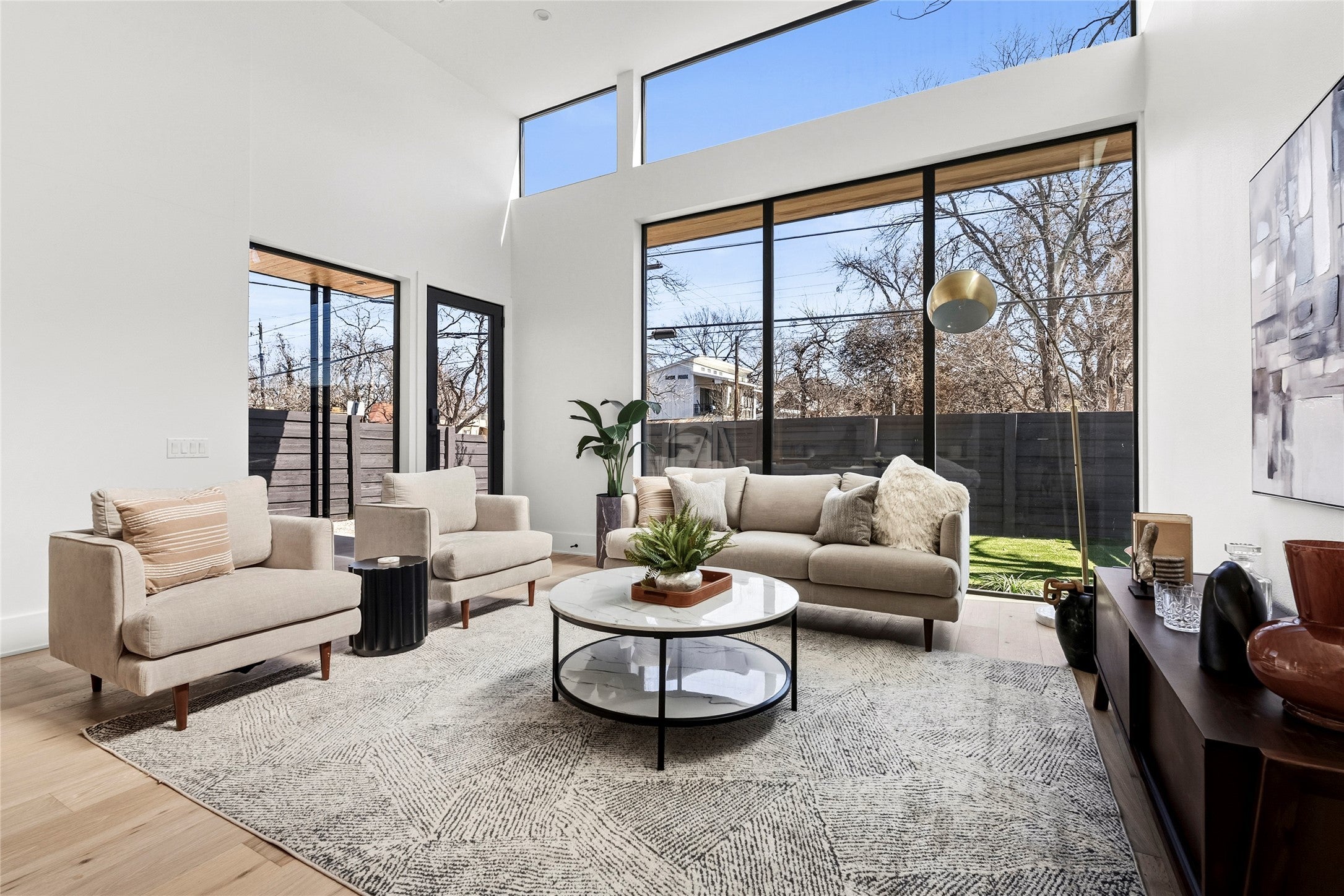 Photo of Listing #6089662