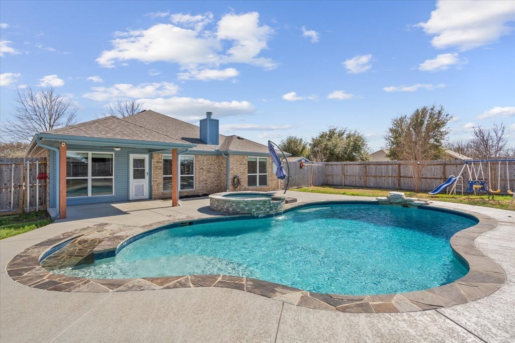 5128 Duke Drive, Temple