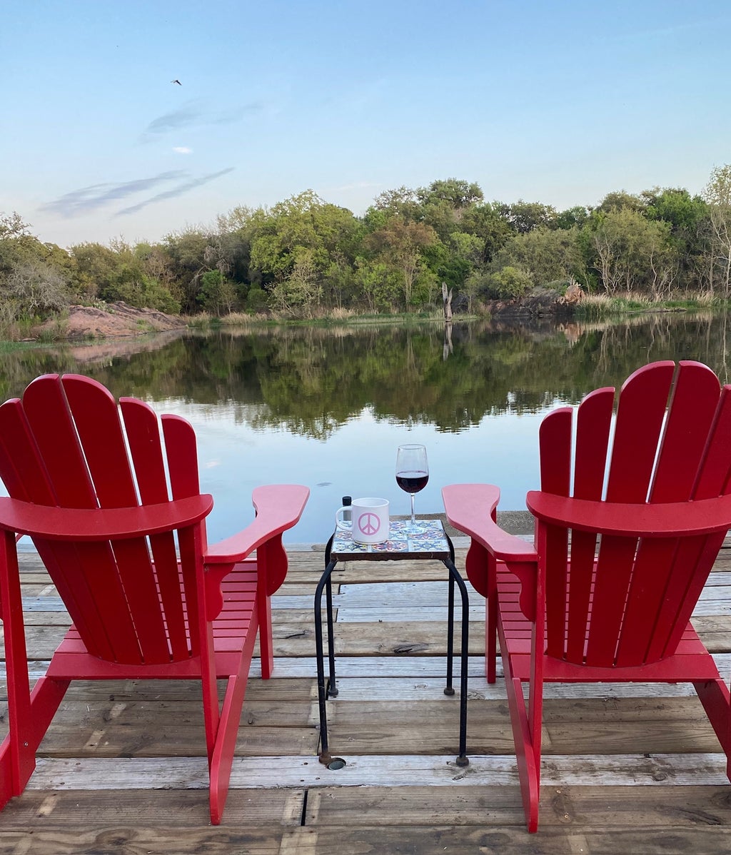 318 Clear Creek Drive, Burnet