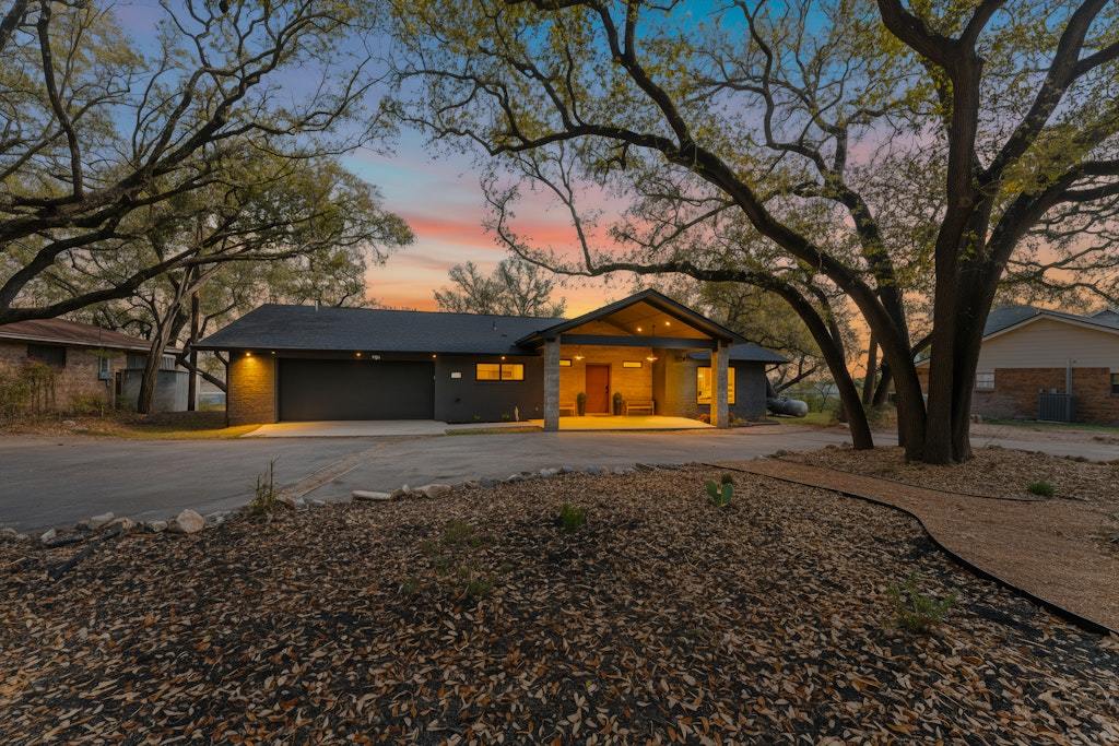 503 Arrowhead Point Road, Belton