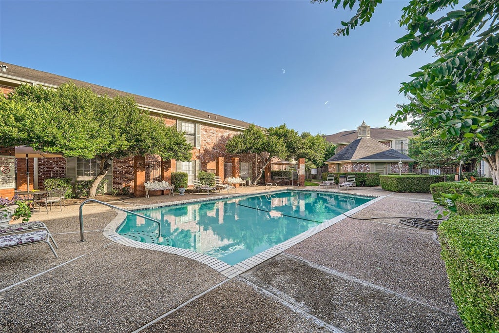 7920 Rockwood Lane 203, Austin