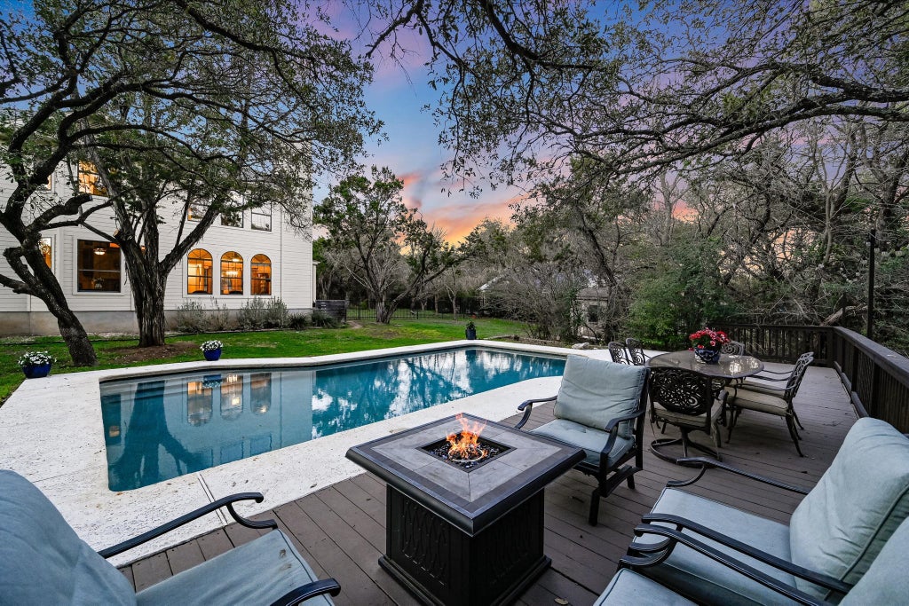8105 Long Canyon Drive, Austin