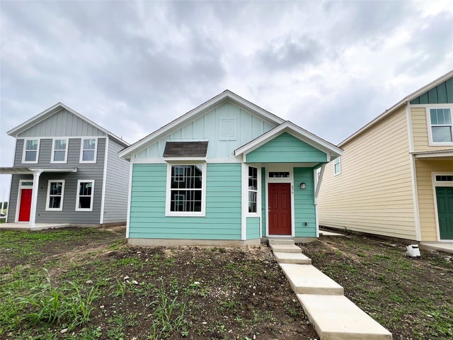 676 Ferrule Drive, Kyle