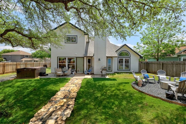 901 Oakcrest Circle, Cedar Park
