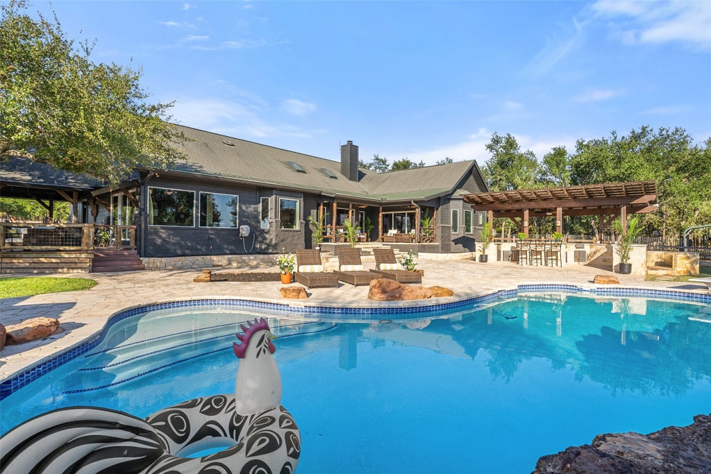 220 Fawn Meadow Drive, Dripping Springs