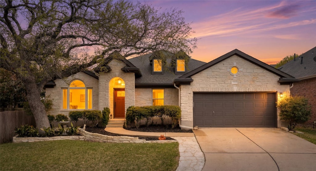 2527 Crenshaw Drive, Round Rock