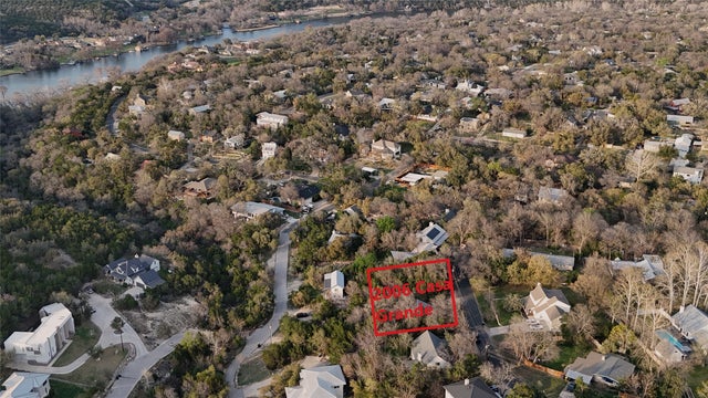 2006 Casa Grande Drive, Austin