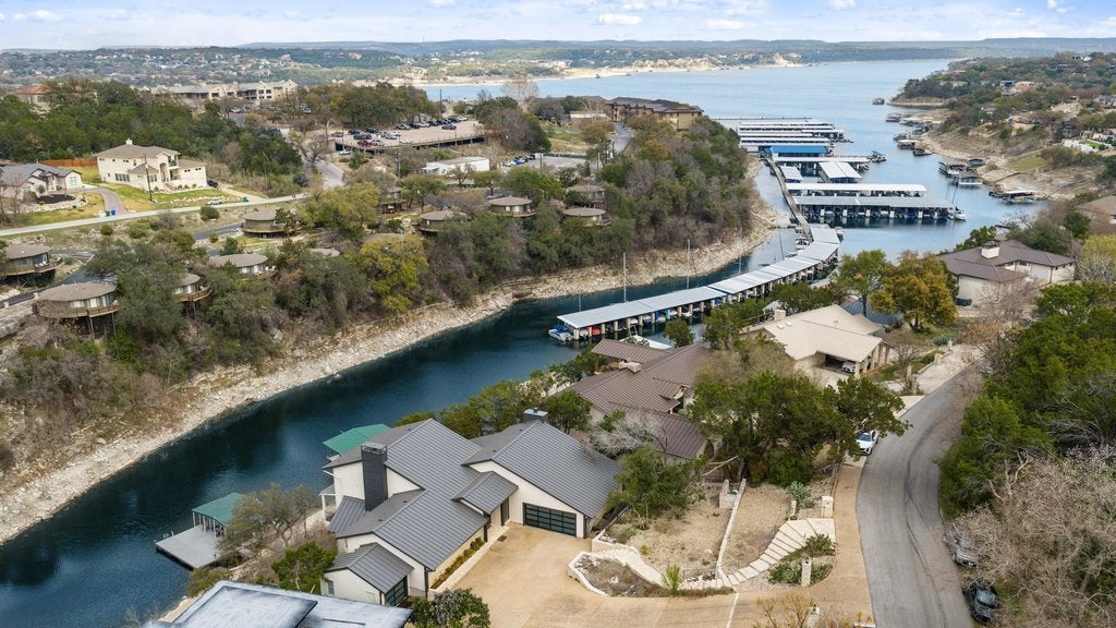 Photo of Listing #3274333