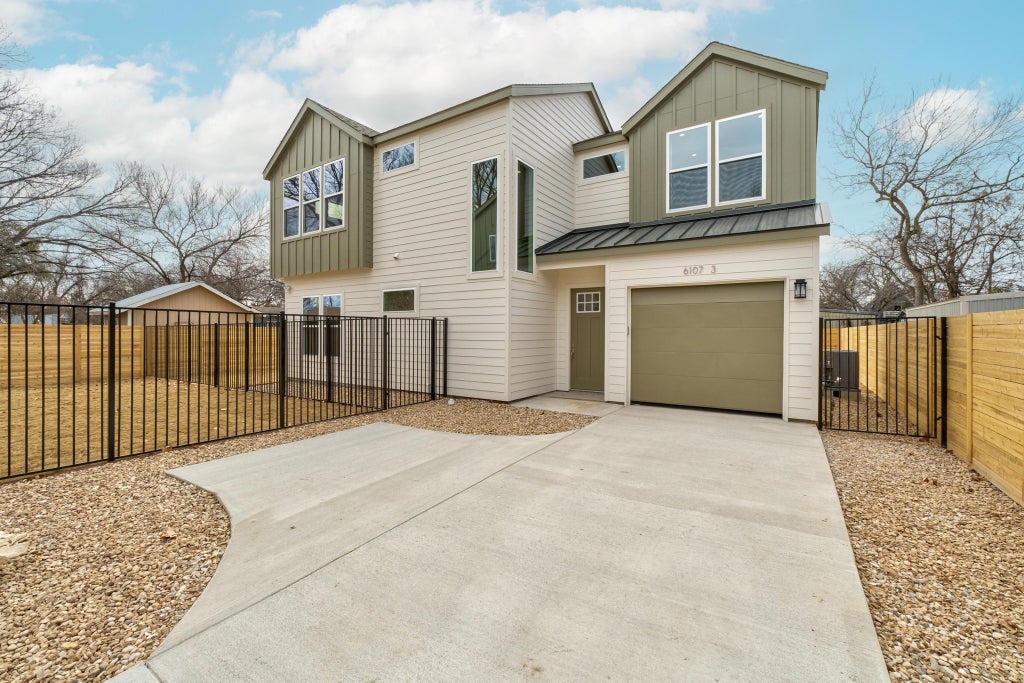 6107 Richardson Lane 3, Austin