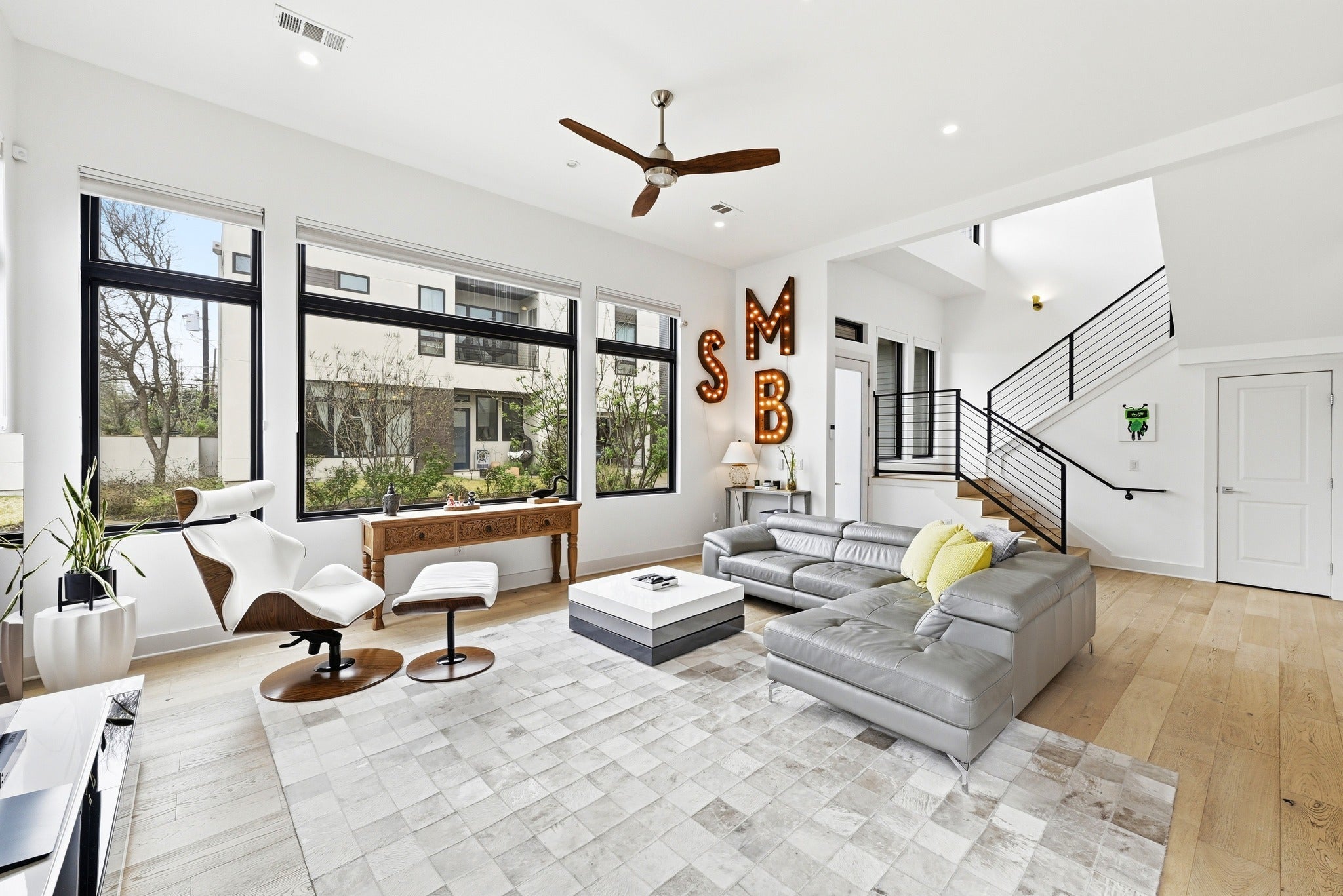 Photo of Listing #6386740