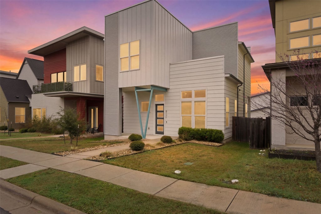 6104 Florencia Lane, Austin