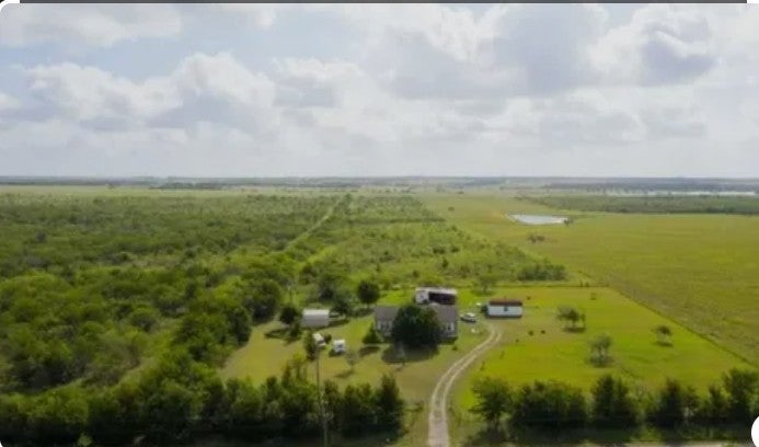 Photo of Listing #9741572