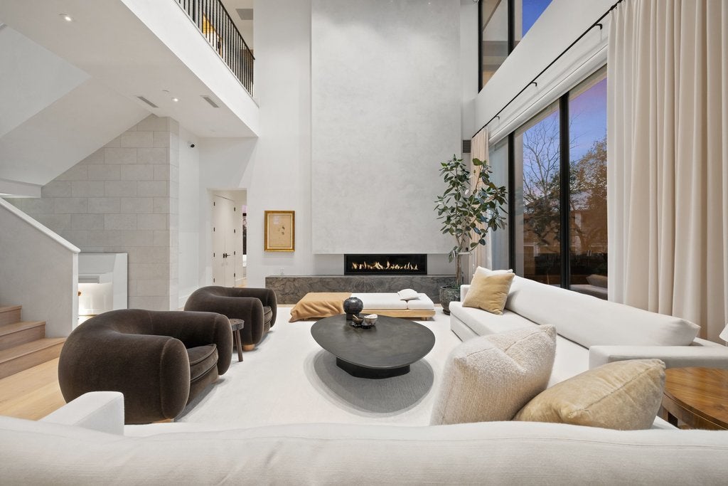 Photo of Listing #6082819