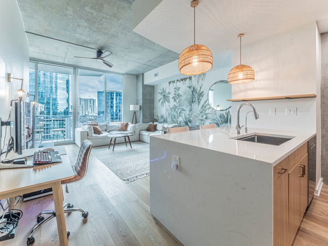 360 Nueces Street 1018, Austin