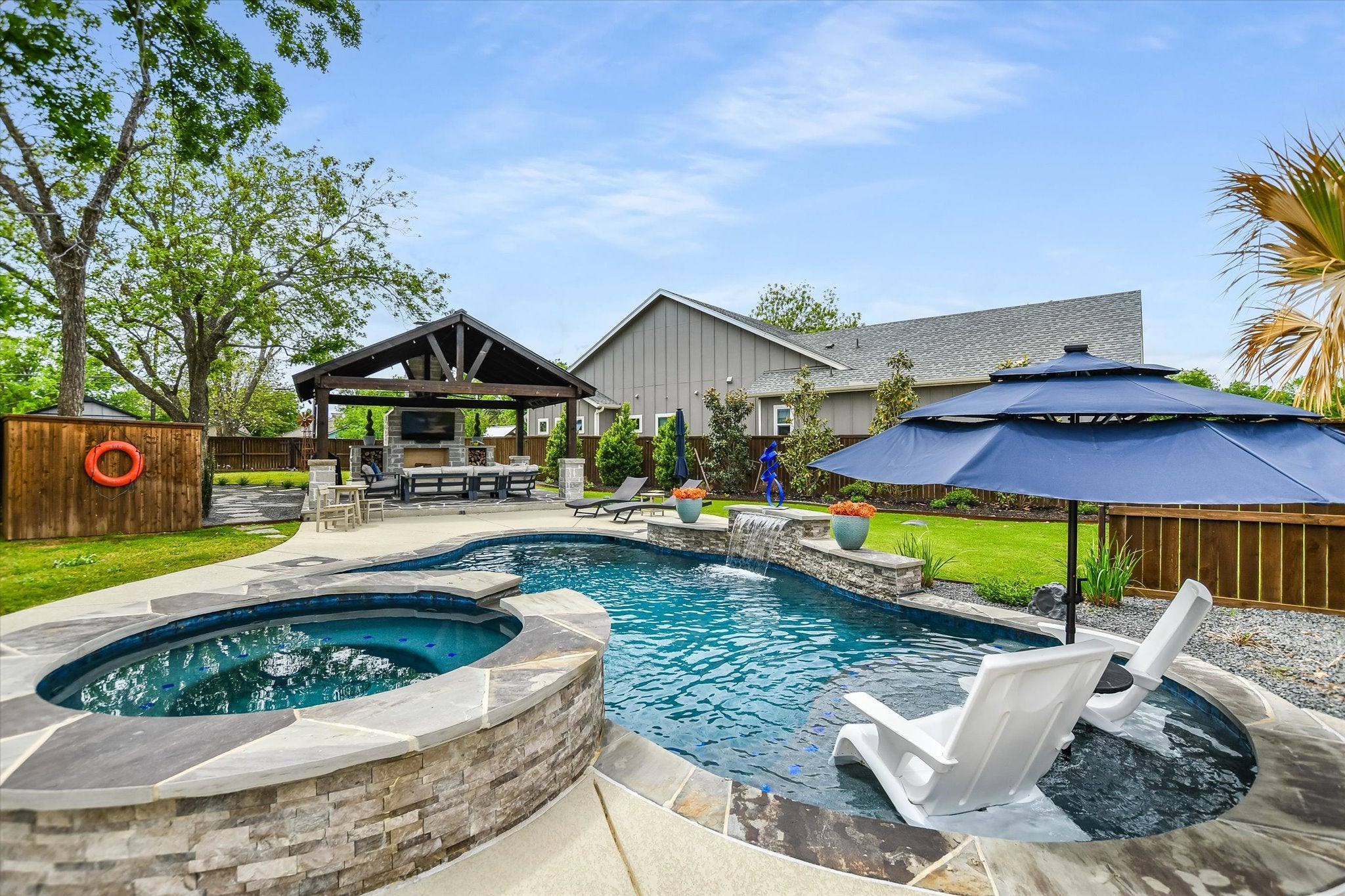 Photo of Listing #1069538