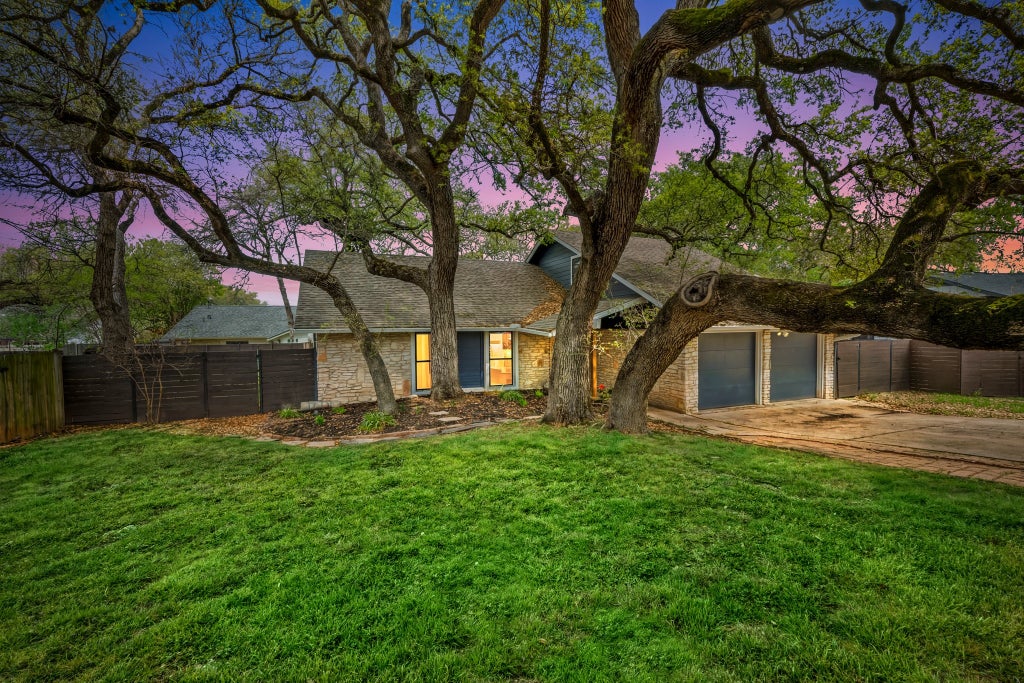4902 Big Trail Circle, Austin