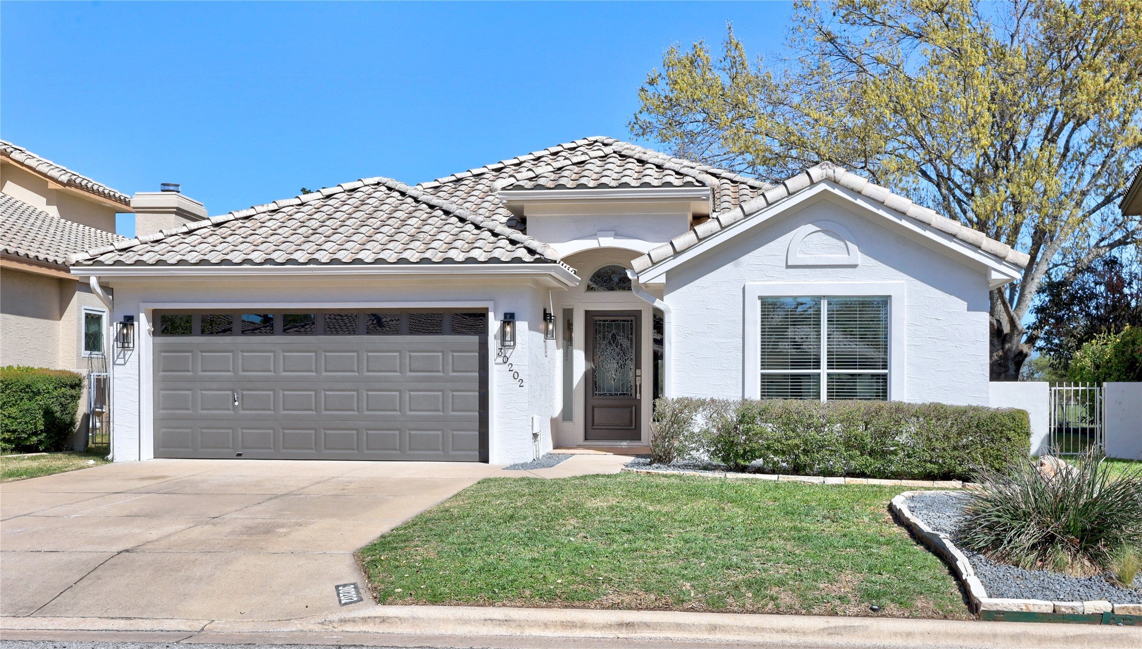 Photo of Listing #5792703