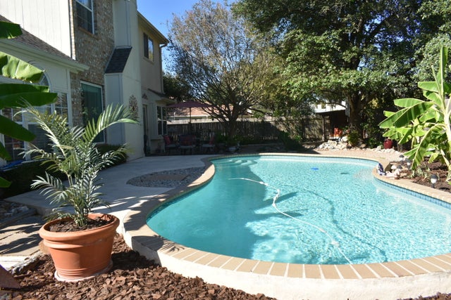 404 Cripple Creek Road, Cedar Park