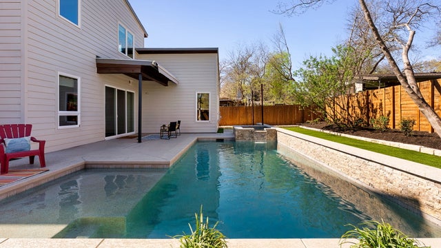 4700 Oakmont Boulevard, Austin