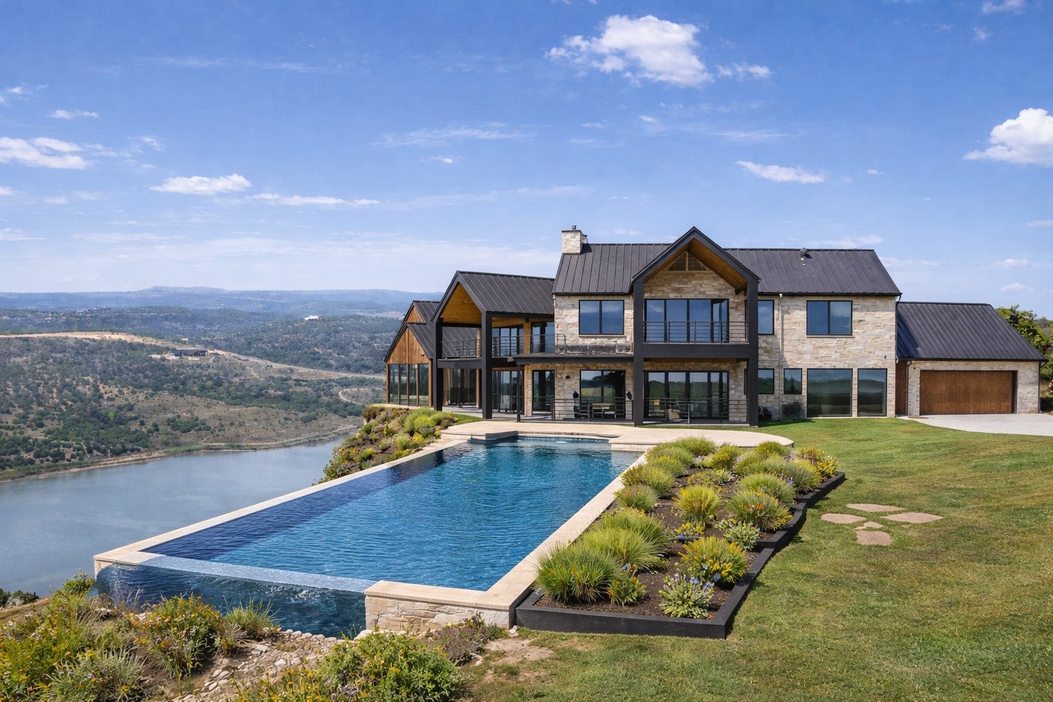 Photo of Listing #9870465