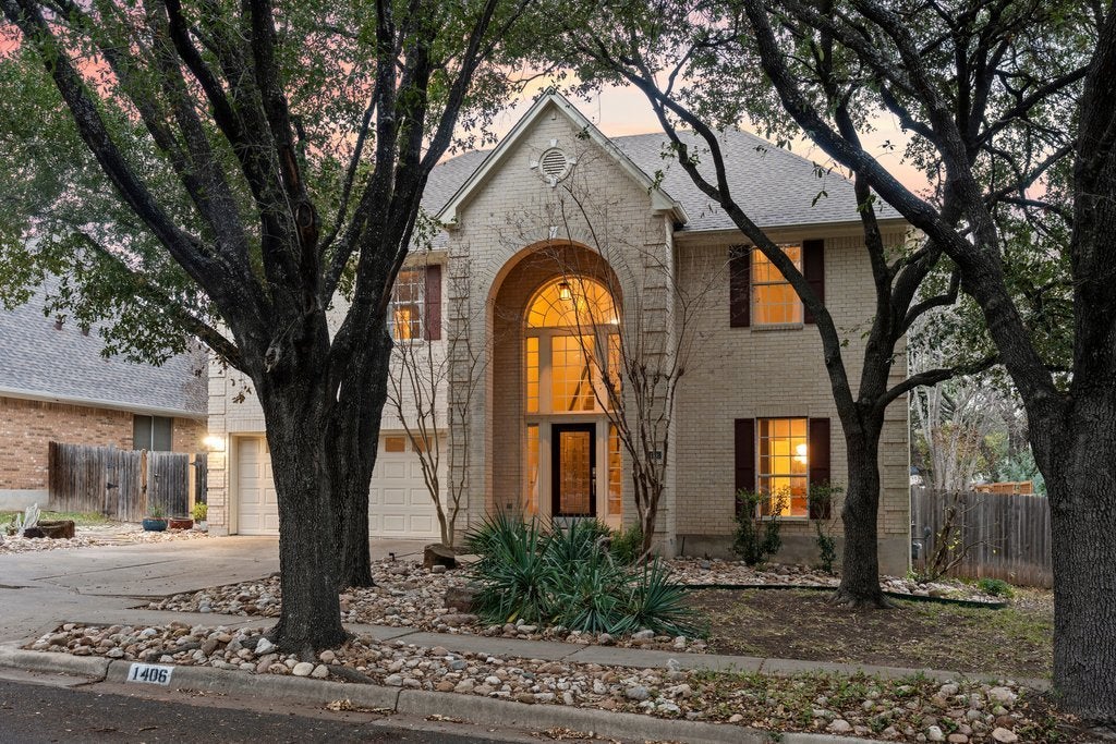 1406 Dapplegrey Lane, Austin