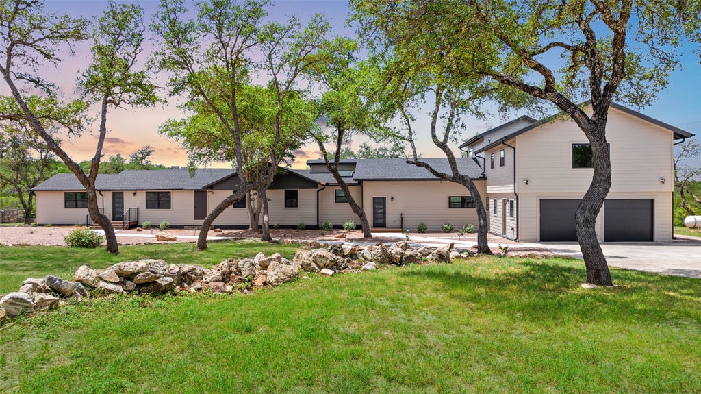 11151 State Highway 71, Spicewood